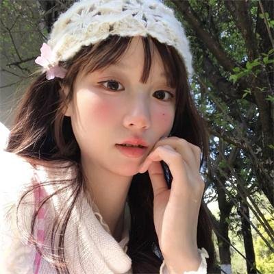 女孩我最高 封面